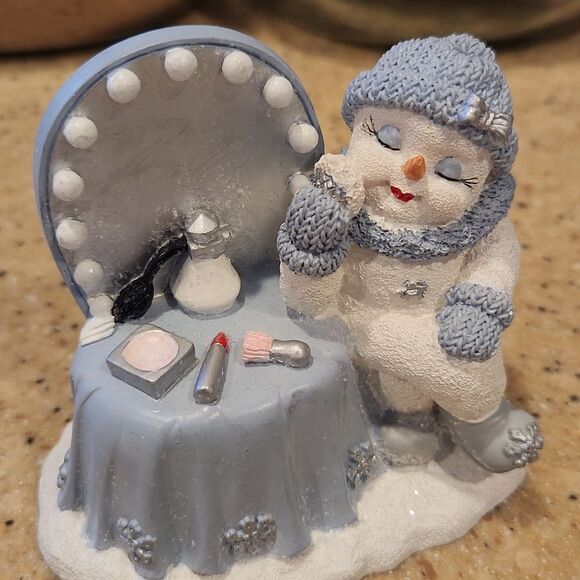 Snow Buddies Aunt Crystal at Vanity Miss. Thing Figurine Vintage - Picture 3 of 4